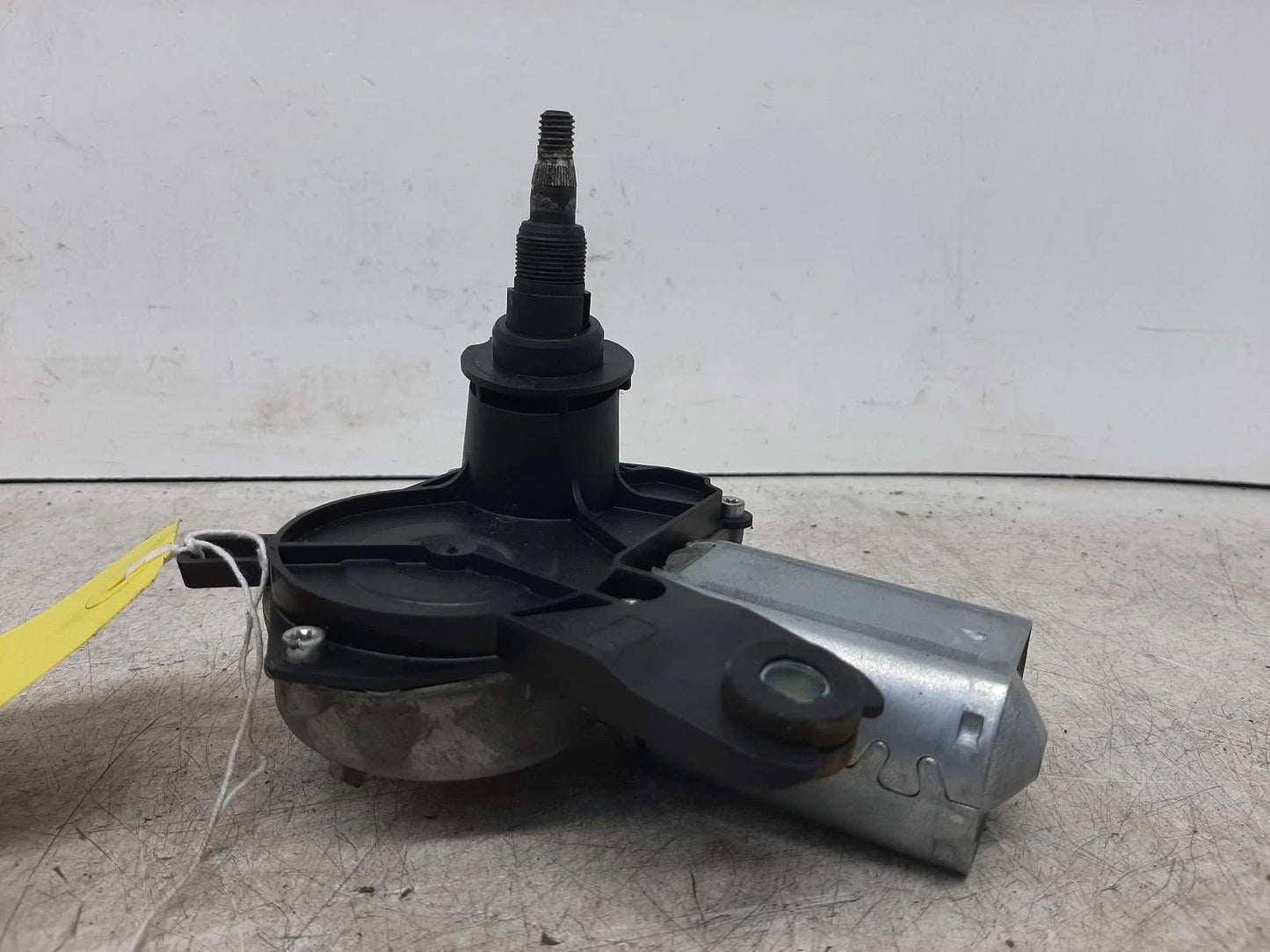 Peugeot 107 Mk1 Valeo Rear Wiper Motor 