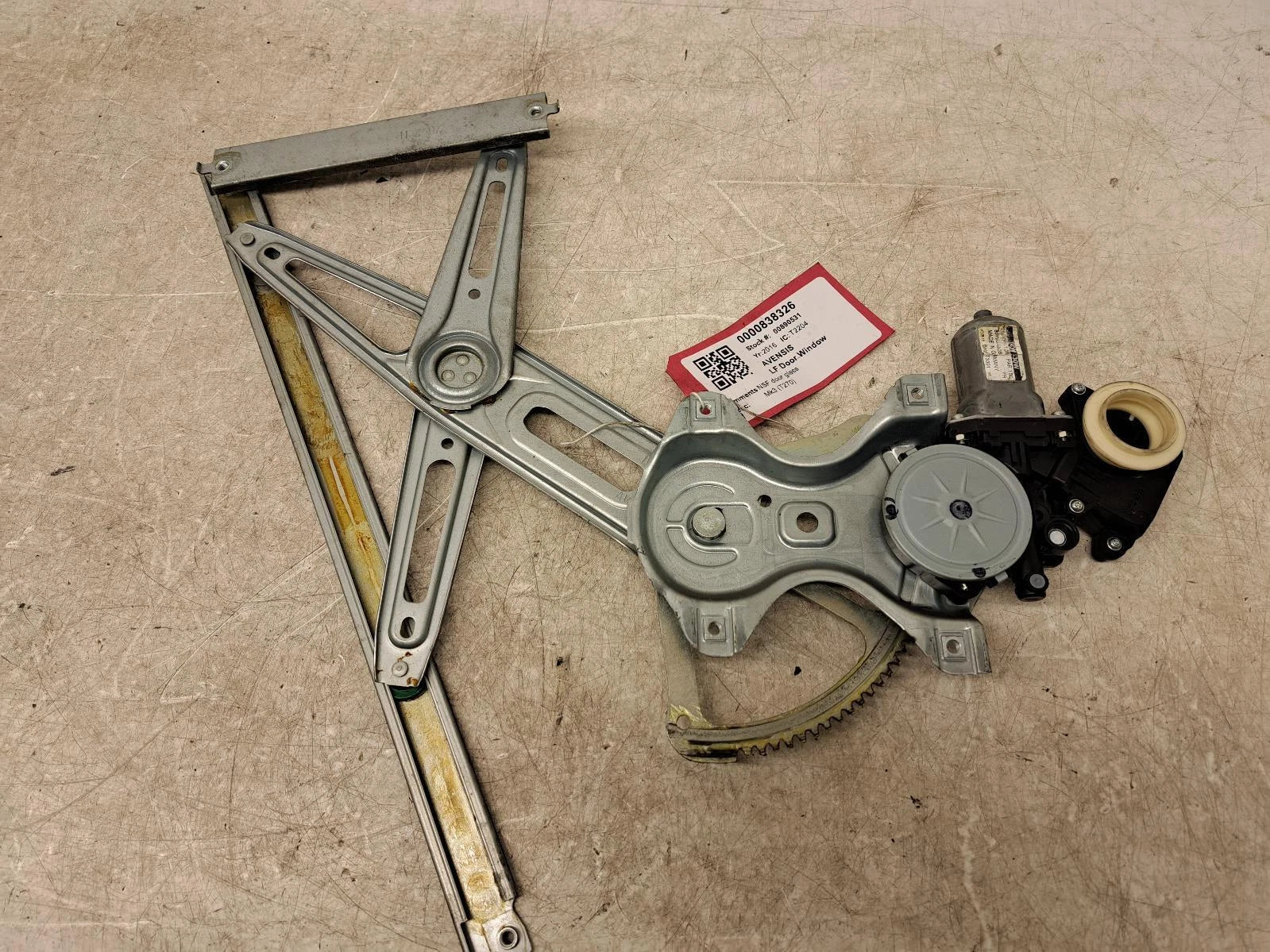 Toyota Avensis Window Regulator Front Passengers Side 