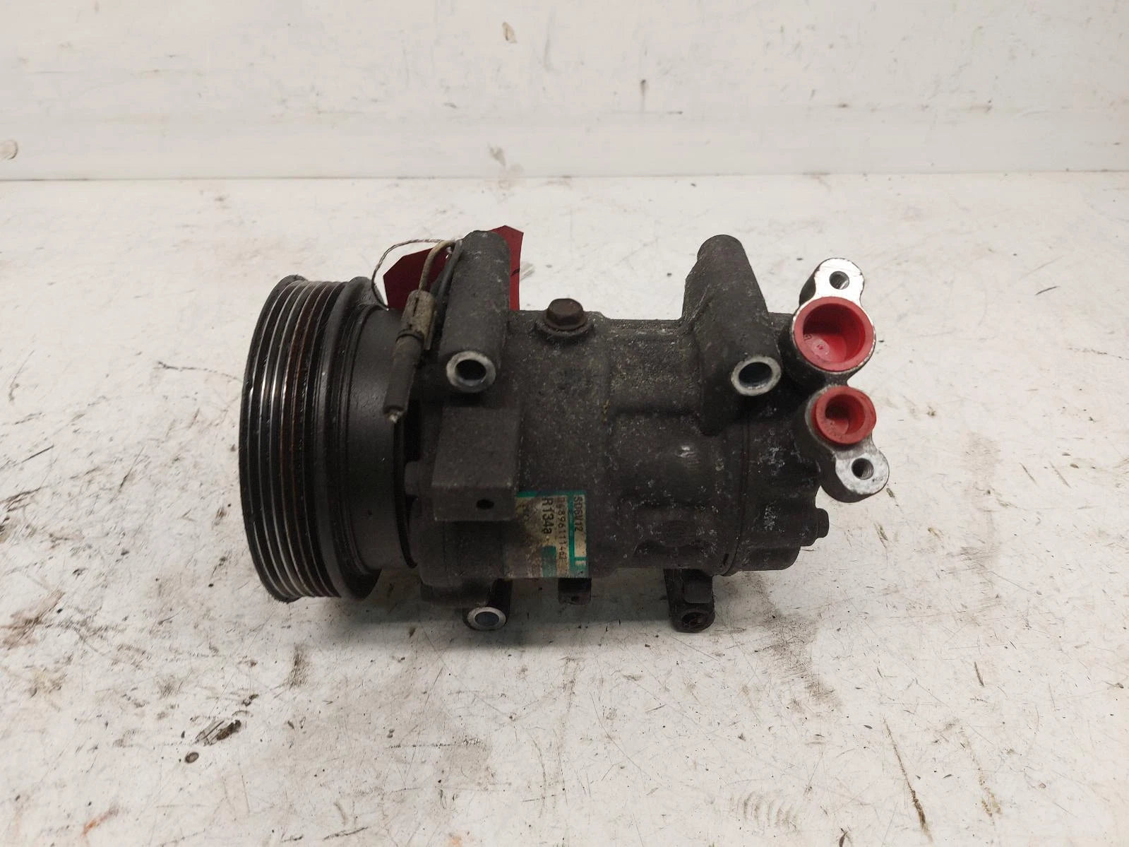 Renault Clio 1.5L Diesel Air CON A/C COMPRESSOR PUMP 