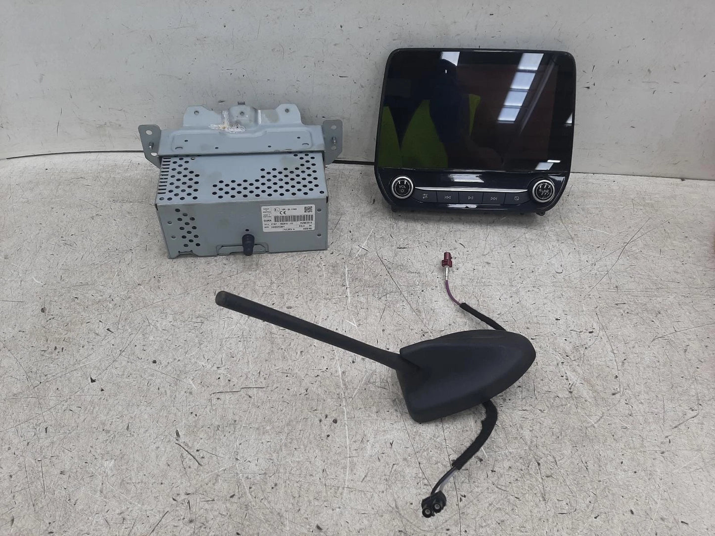 Ford Fiesta Mk8 SAT. NAV. UNIT Satellite Navigation Head Unit 