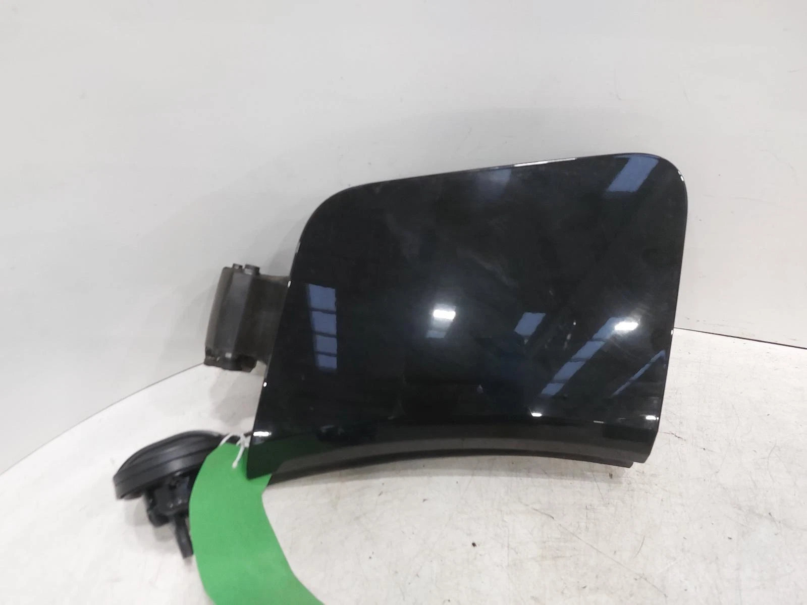 Opel Mokka Mk2 1199 Black Fuel Filler Flap 