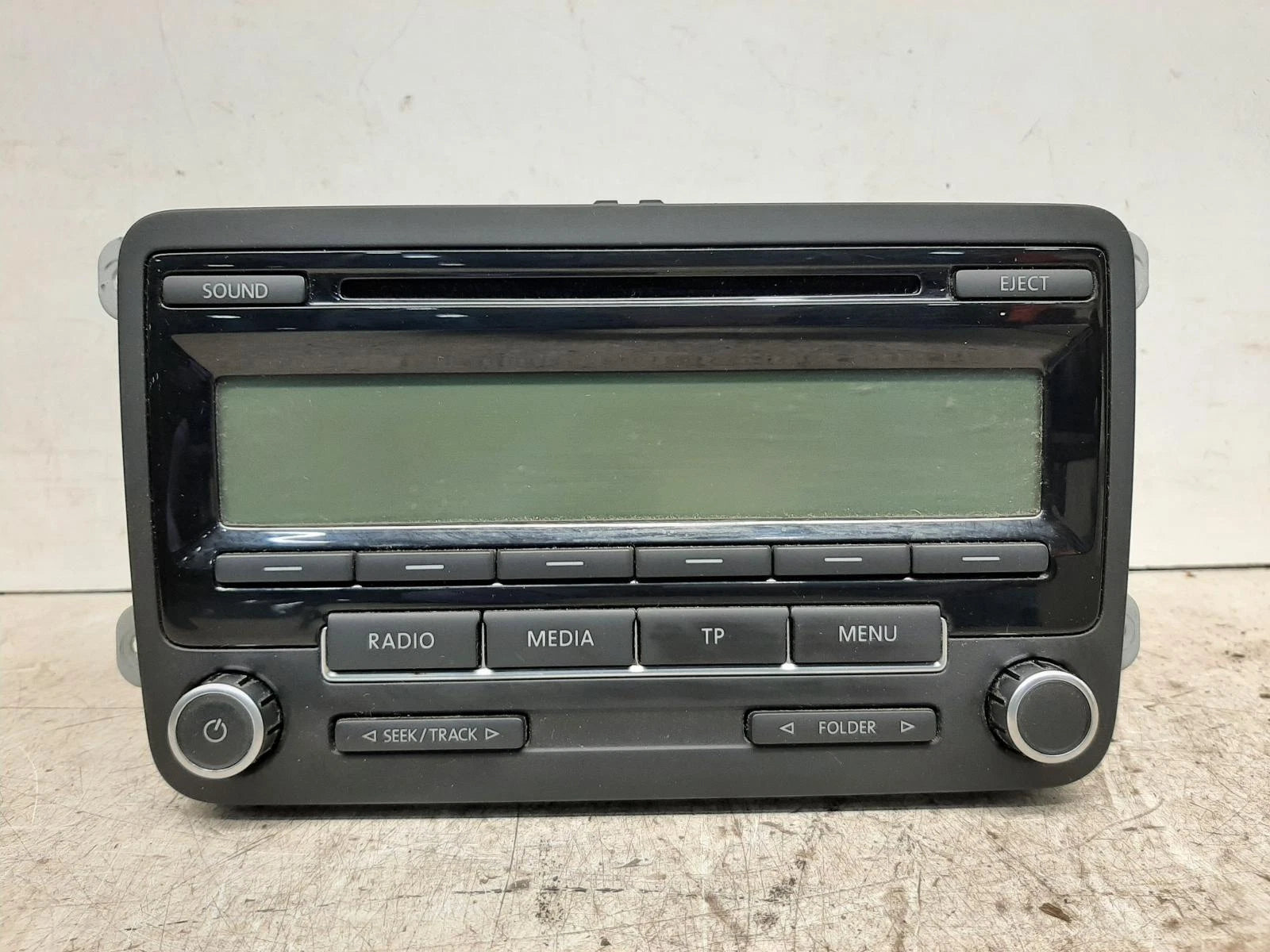 Volkswagen Golf Mk5 (1K) OEM Radio/CD/Stereo Head Unit No Code Available 