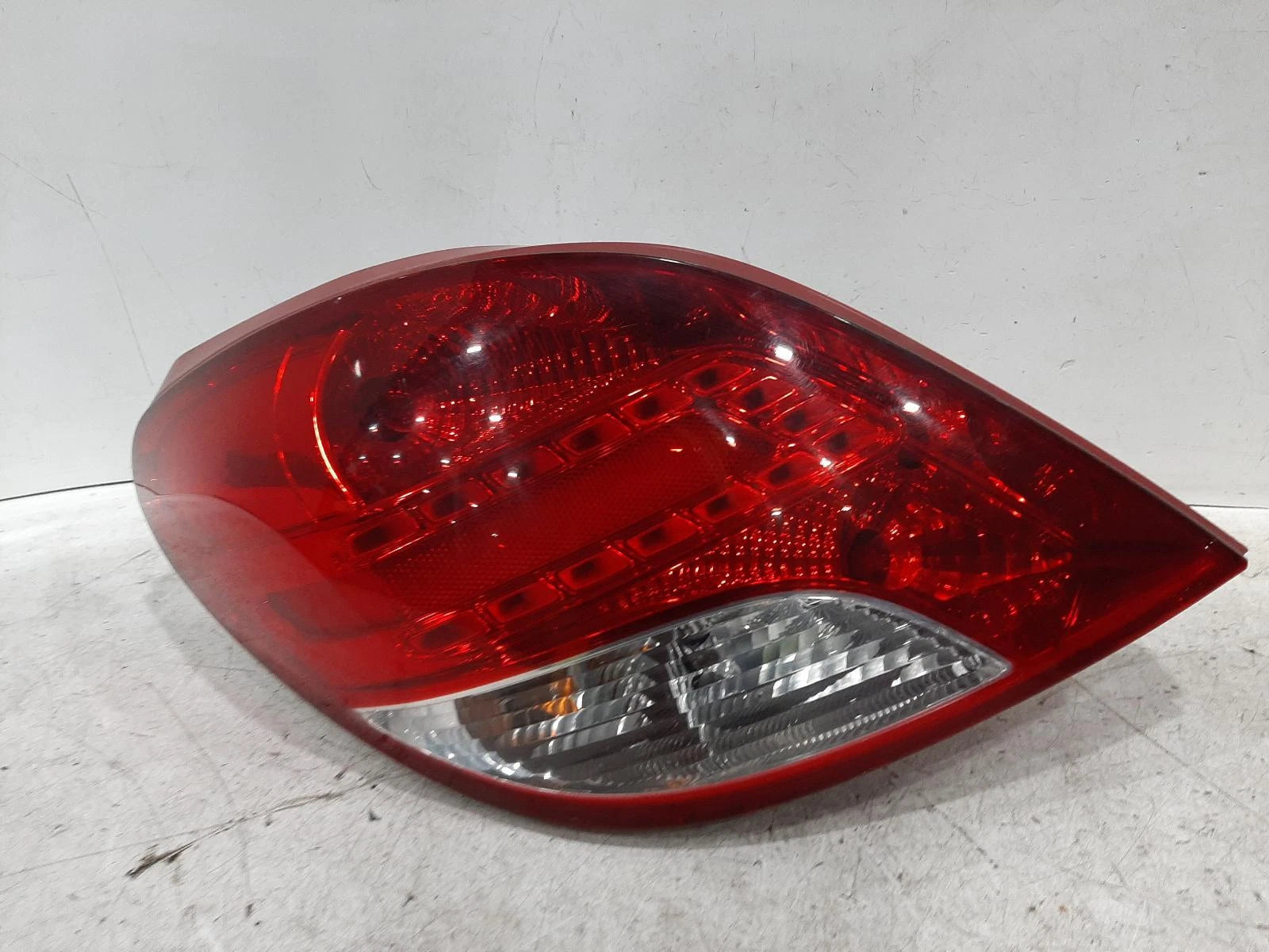 Peugeot 207 Mk1 N/S Passengers Left Rear Bulb Taillight Tail Light 