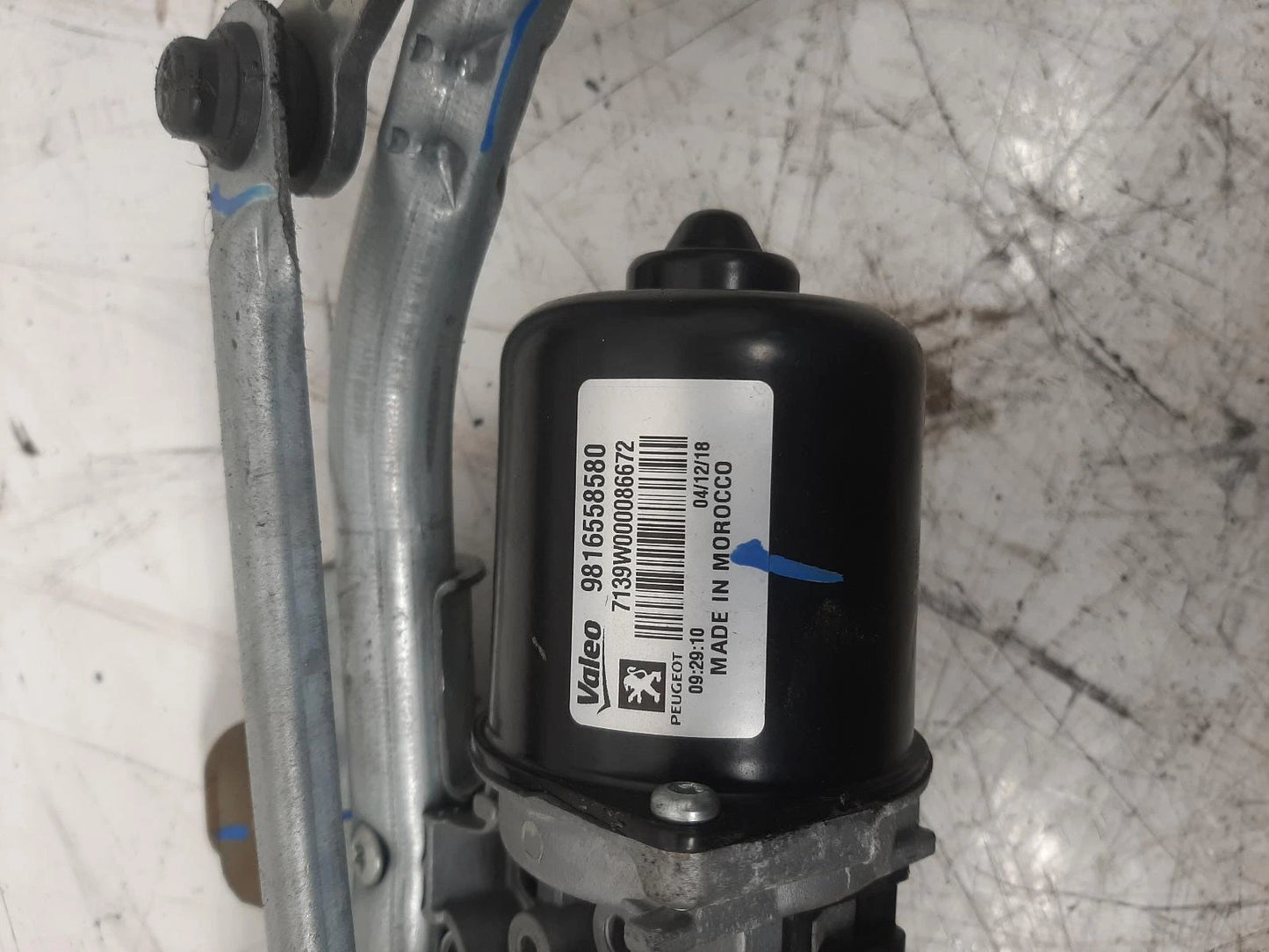 Peugeot Partner Mk3 (K9) Valeo Front Wiper Motor With Rack 