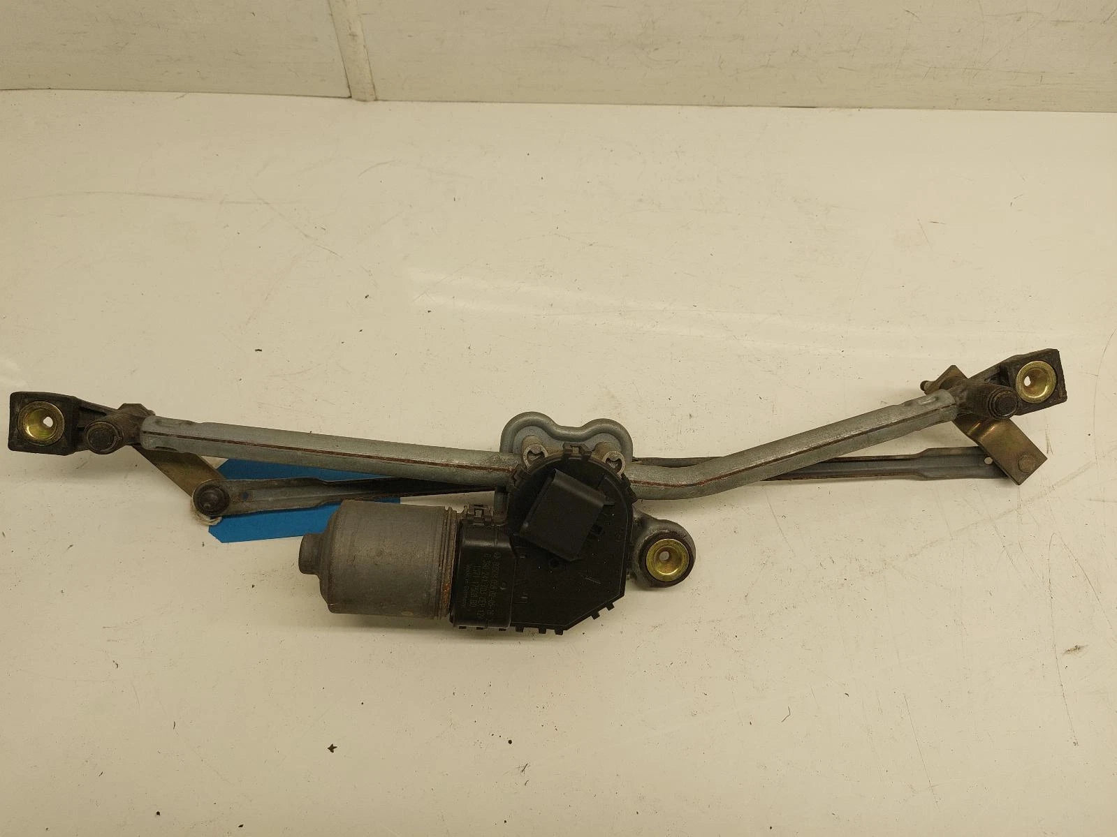 Ford Mondeo Mk3 Bosch Front Wiper Motor With Linkage 