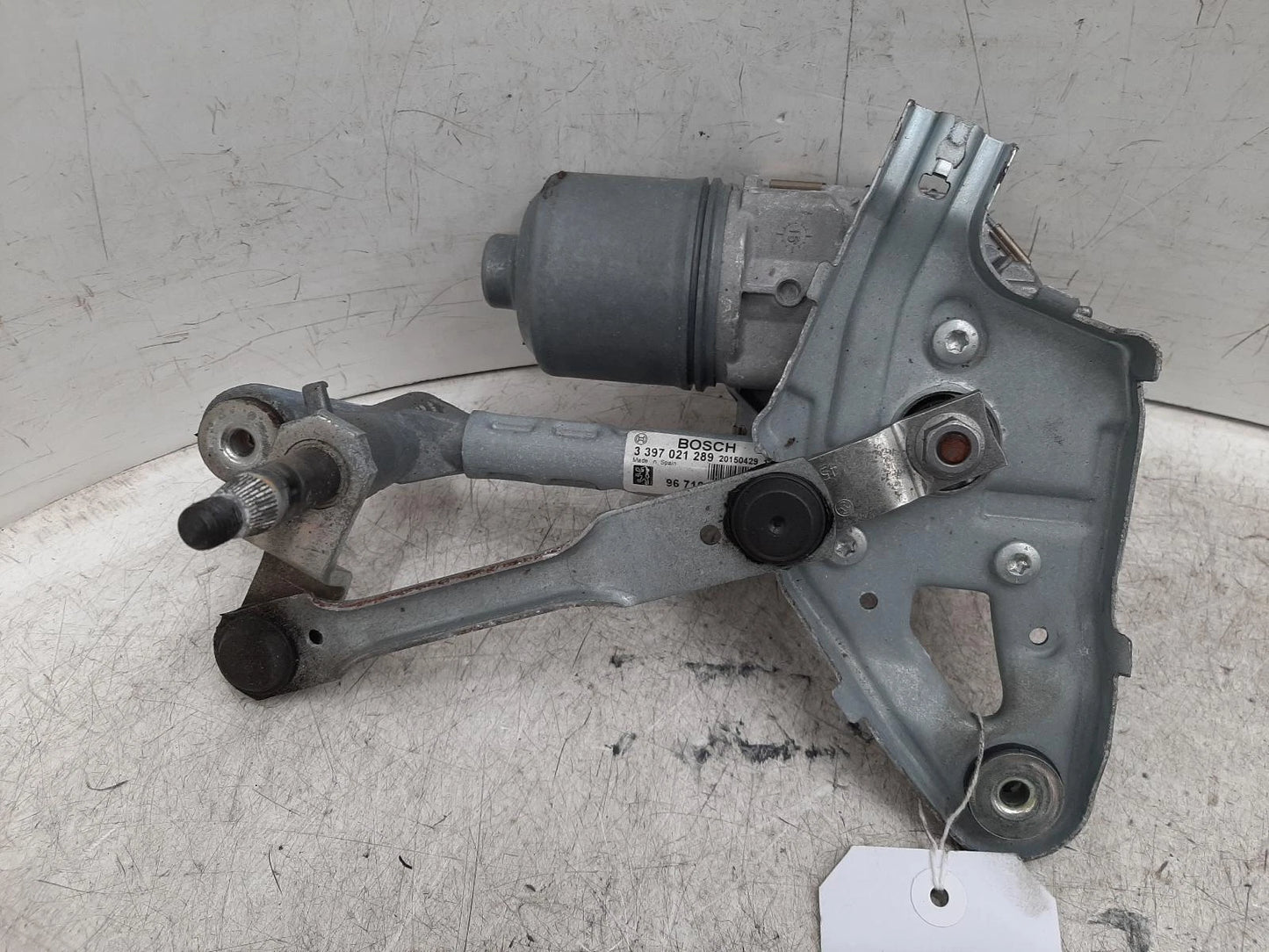 Peugeot 3008 Mk1 Front Right Wiper Motor With Linkage 