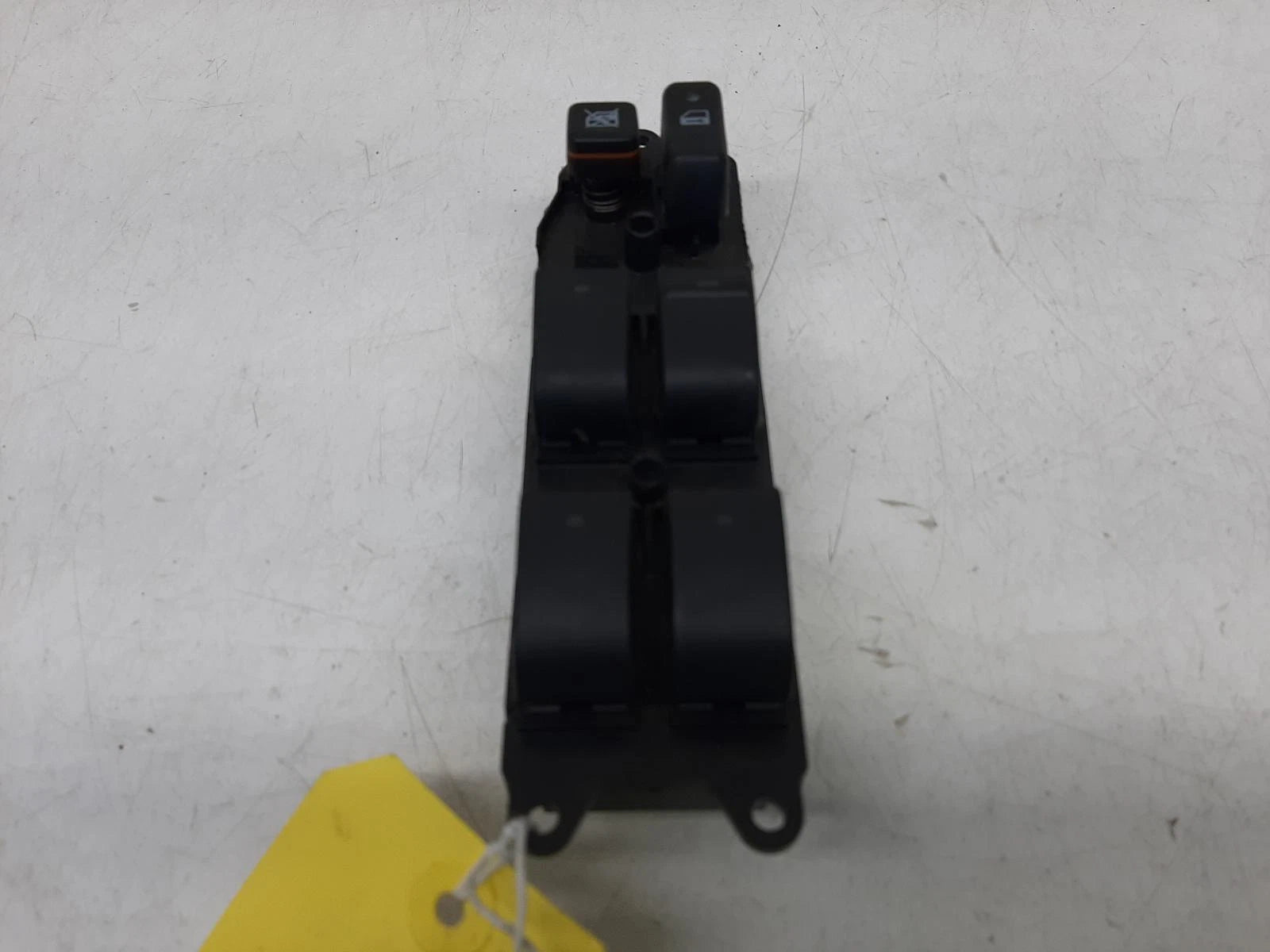 Toyota Avensis Mk2 (T250) O/S Right Front Drivers Window Switches 