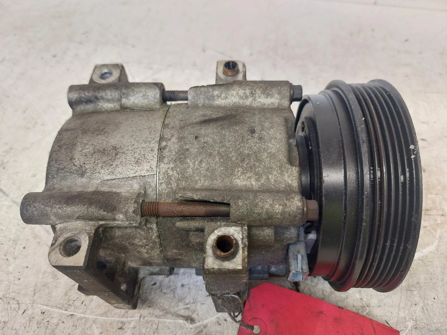 Ford Fiesta Mk5 AIR CON A/C COMPRESSOR PUMP 