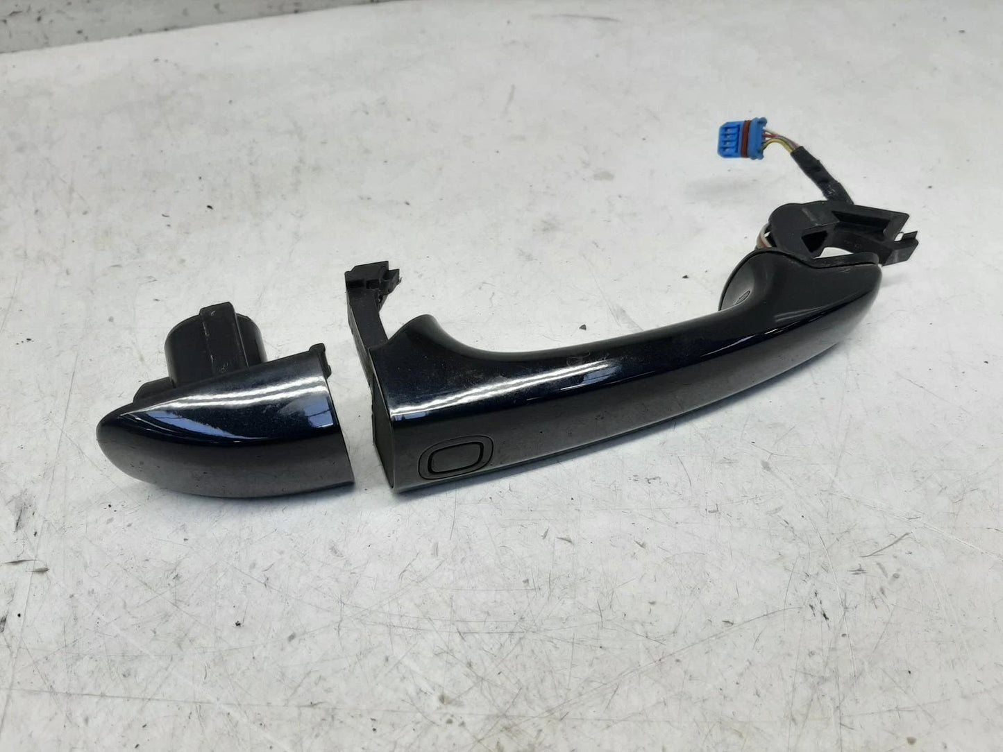 Volvo Xc60 Mk1 Left Front Outer DOOR HANDLE 