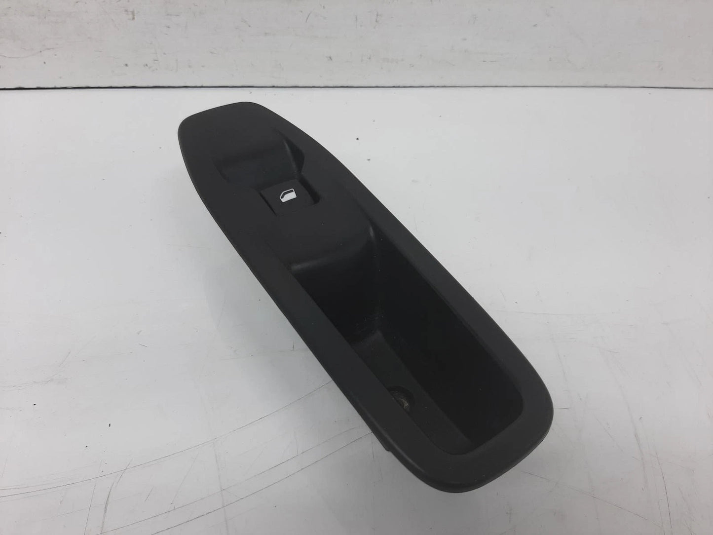 Peugeot 208 Mk1 Front Left Single Window Switch 