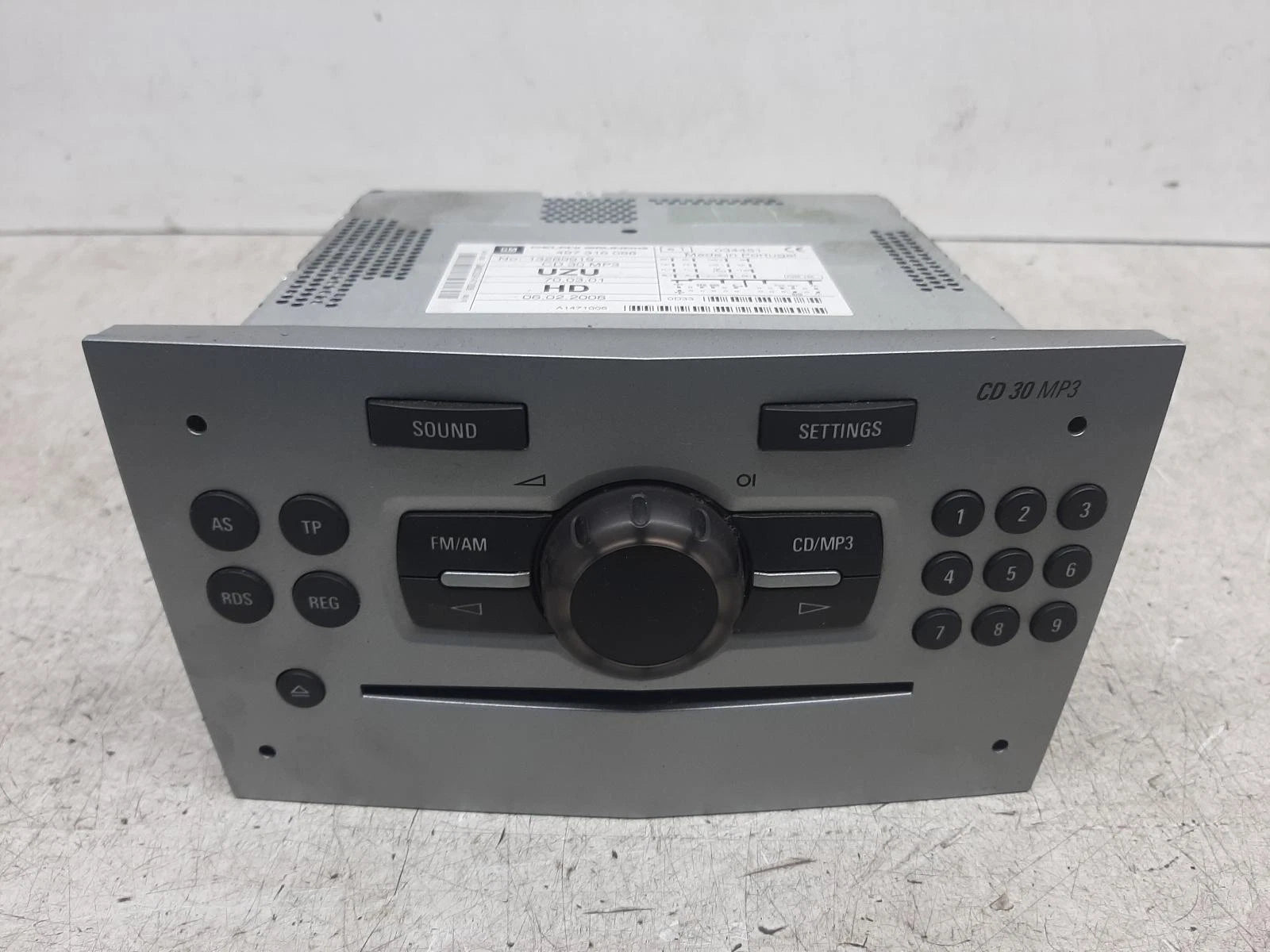 Opel Corsa Oem Radio/Cd/Stereo Head Unit No Code Available 