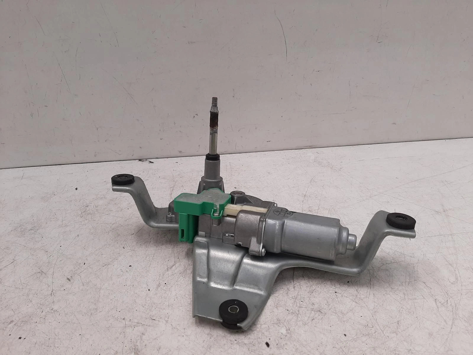 Citroen C-Crosser Mk1 Rear Wiper Motor Only 