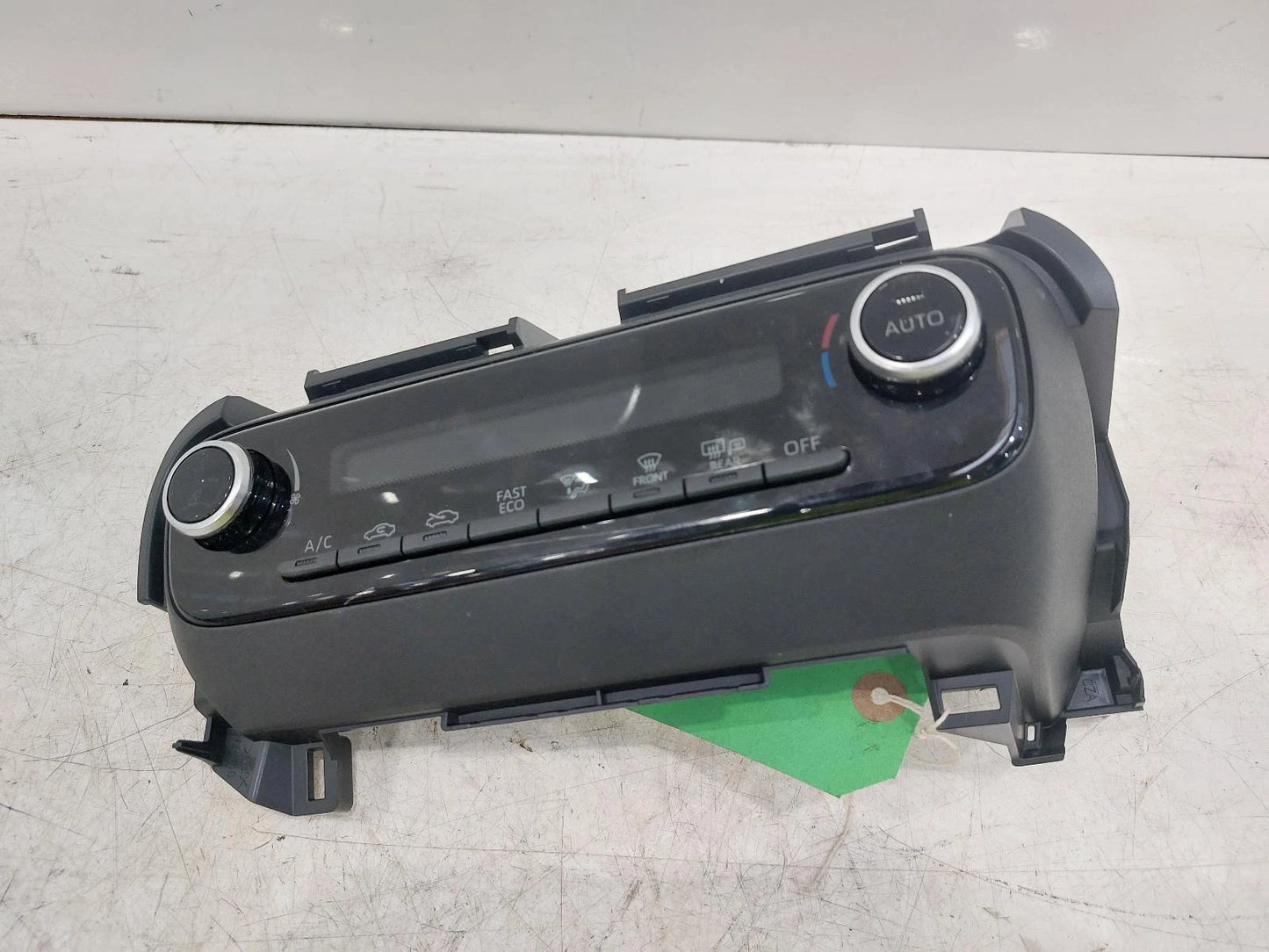Toyota Yaris Heater Control Switch 