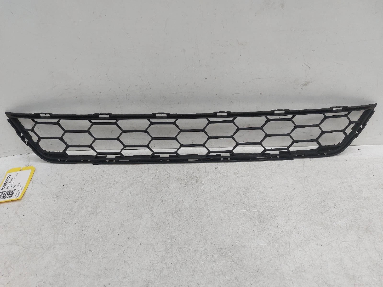 Volvo V40 Front Lower Black Grille Grill 