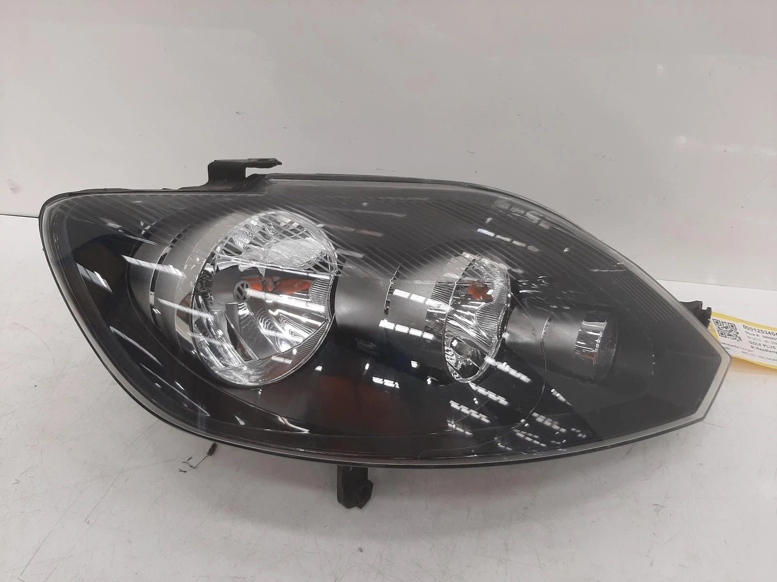 Volkswagen Golf Plus Mk1 O/S Drivers Right Front Halogen Headlight Headlamp 