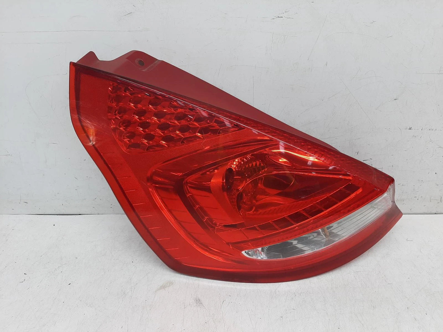 Ford Fiesta Mk7 N/S Passengers Left Rear Taillight Tail Light 