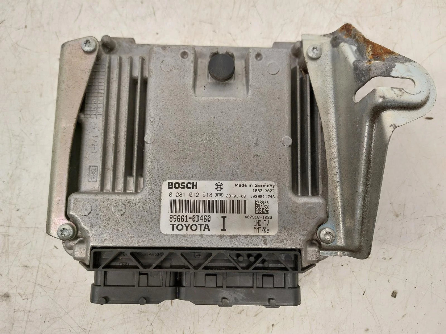Toyota Yaris Mk2 1ND-TV ECU Engine Control Unit 