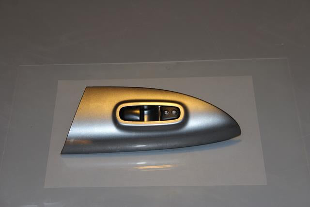Nissan Juke Window Switch Front Passengers Side 