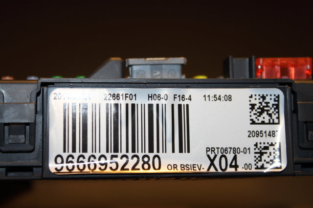 Citroen C3 Body Control Module BCM 