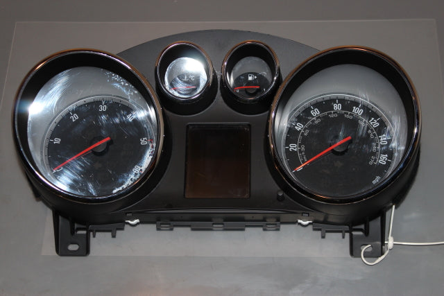 Opel Astra Speedometer (2010)