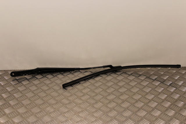 Opel Astra Wiper Front Drivers Side (2010)