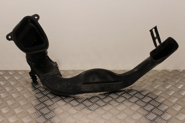 Opel Astra Air Intake Hose (2010)