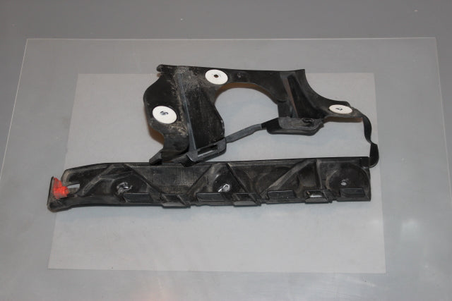 Opel Astra Bumper Support Bracket Drivers Side 