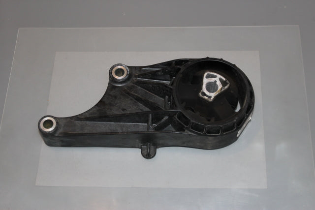 Opel Astra Engine Mounting Front (2010)