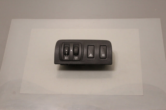 Renault Megane Headlamp Adjuster Switch (2014)