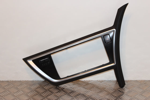 Toyota Auris Radio Cd Surround Trim (2012)