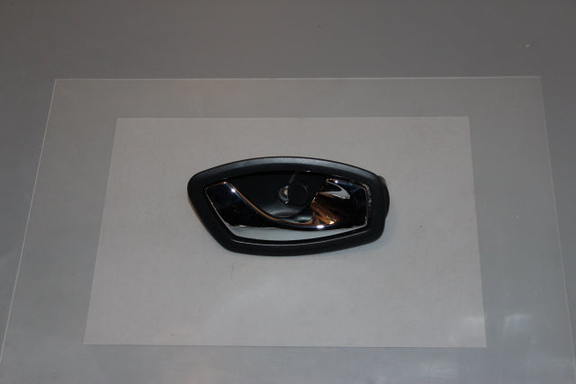 Renault Clio Door Handle Inner Rear Drivers Side (2013)