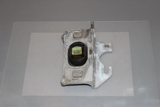 Renault Clio Gearbox Mounting 