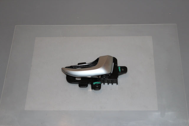 Hyundai i30 Door Handle Inner Rear Drivers Side (2013)