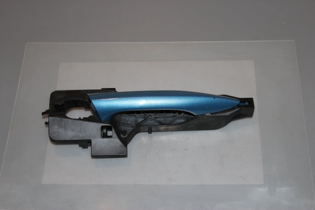 Hyundai i30 Door Handle Outer Front Drivers Side (2013)