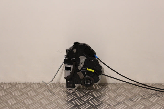 Toyota Auris Door Lock Assembly Front Drivers Side (2013)
