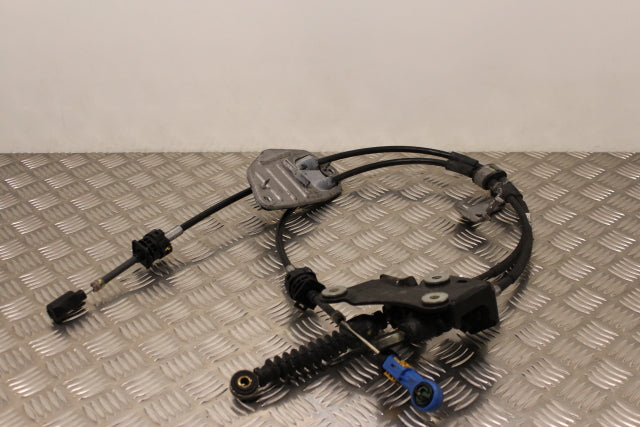 Toyota Auris Gear Cables (2013)