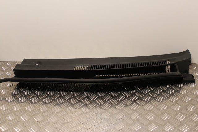 Toyota Auris Windscreen Panel Passengers Side (2013)