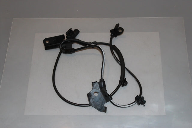 Toyota Auris Abs Sensor Front Passengers Side (2013)