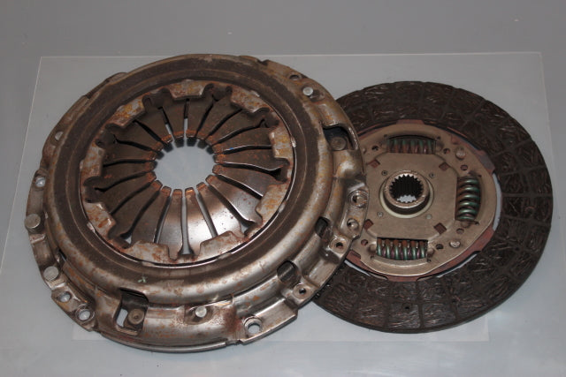 Toyota Auris Clutch Pressure Plate and Disc (2013)