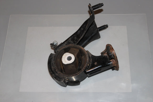 Toyota Auris Engine Mounting Rear (2013)