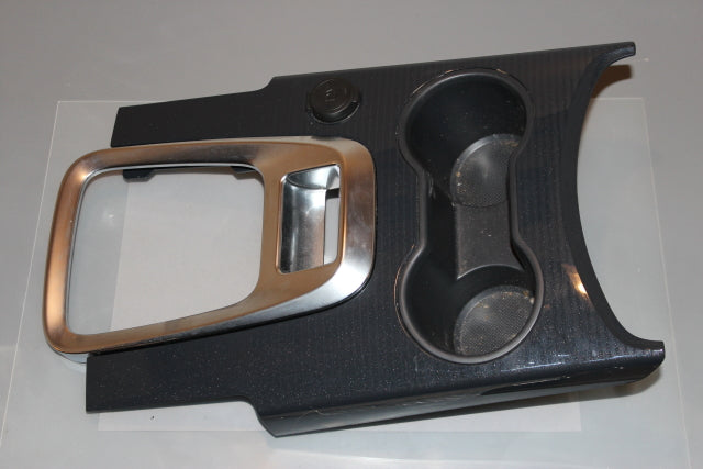 Peugeot 3008 Gear Stick Surround (2014)