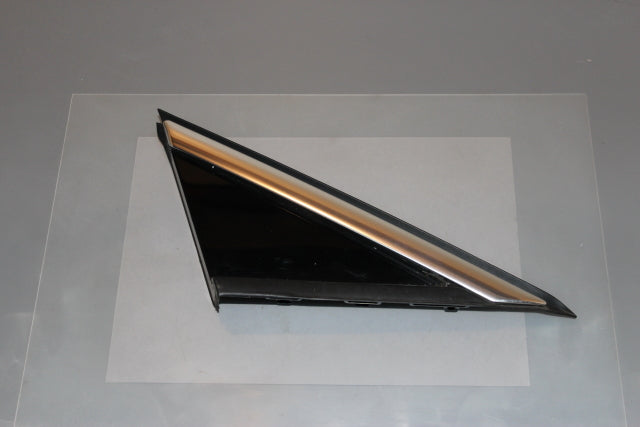 Peugeot 3008 Wing Trim Drivers Side (2014)