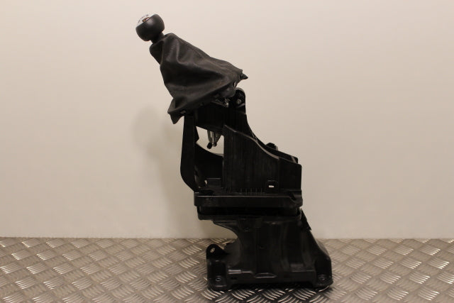 Peugeot 3008 Gear Stick (2014)
