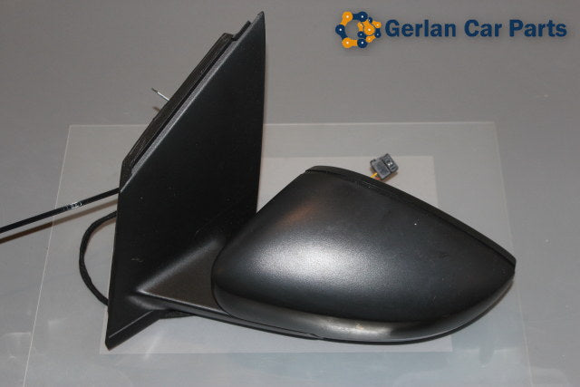 Volkswagen Polo Door Mirror Passengers Side (2014)