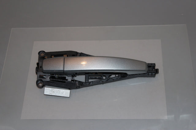 Opel Insignia Door Handle Outer Rear Passengers Side (2015)