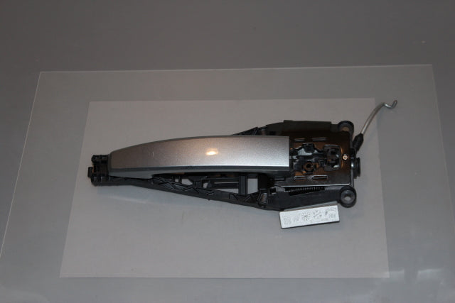 Opel Insignia Door Handle Outer Front Drivers Side (2015)