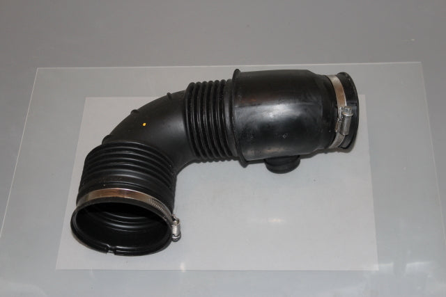 Opel Insignia Air Feed Pipe from Airbox to Turbo (2015)