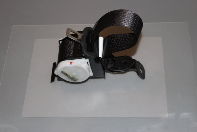 Opel Insignia Seat Belt Rear Passengers Side (2015)