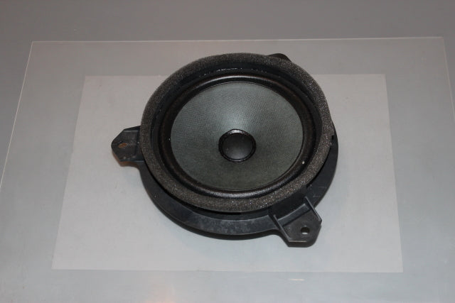 Toyota Avensis Door Speaker Rear Passengers Side (2015)