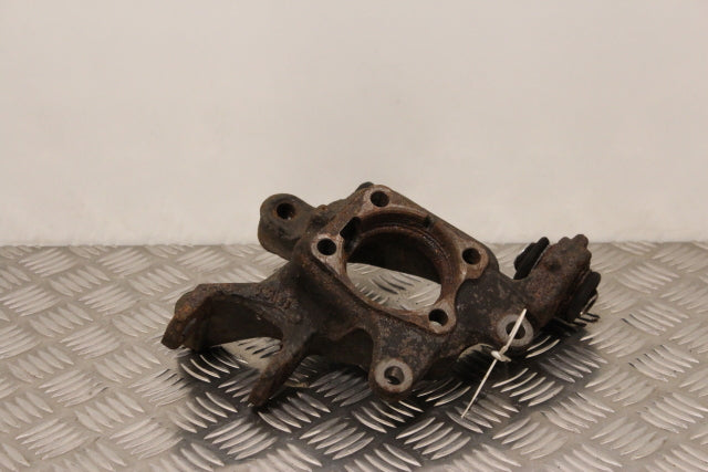 Toyota Avensis Stub Axle Rear Drivers Side (2015)